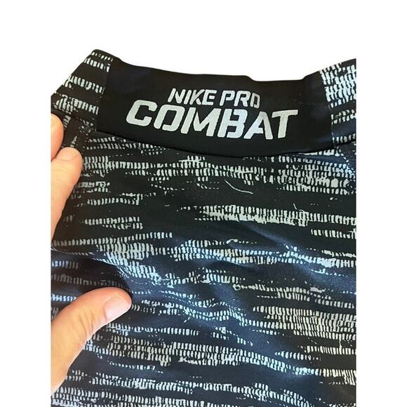 Nike Hyperwarm Pro Combat Dri Fit Long sleeve fitted top gray and black winter - Picture 9 of 9